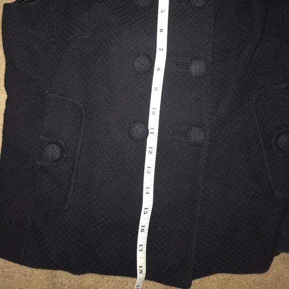 Banana Republic black cap sleeved blazer - Picture 9 of 11